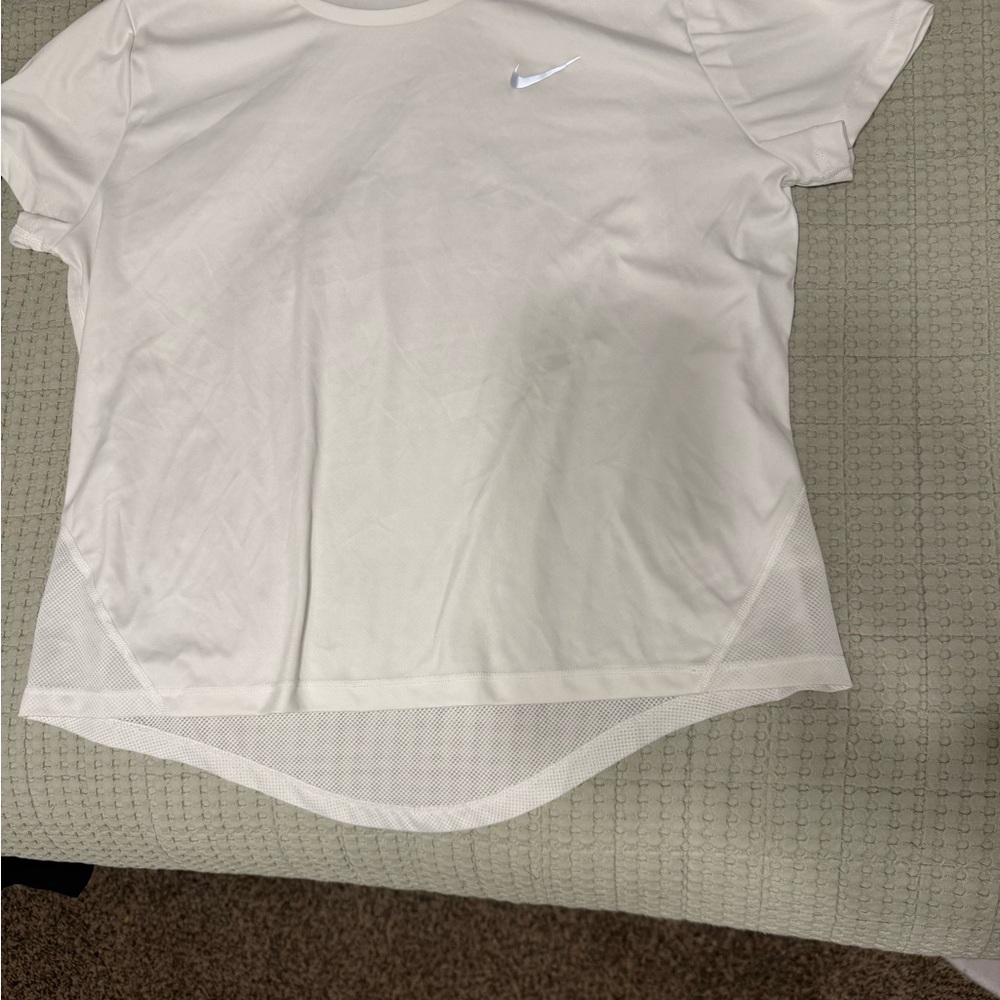 Nike Women's Cream Short Sleeve Tee